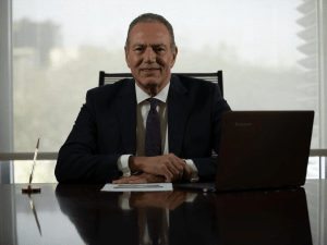 المطورون العرب القابضة